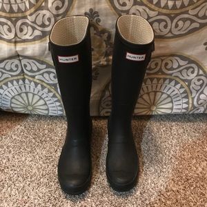 NWOT Hunter boots
